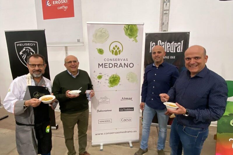 Participación en el acto «Hoy comemos con Conservas Medrano”